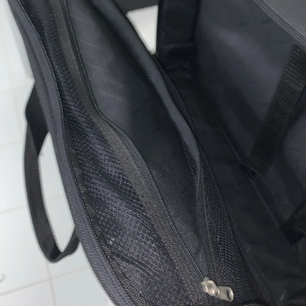 EUC Samsonite carry-on/laptop/briefcase excellent used condition, black. - Picture 10 of 17